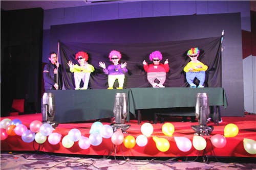 濟(jì)南誠(chéng)智商標(biāo)專利事務(wù)所有限公司2019年會(huì)-小人舞